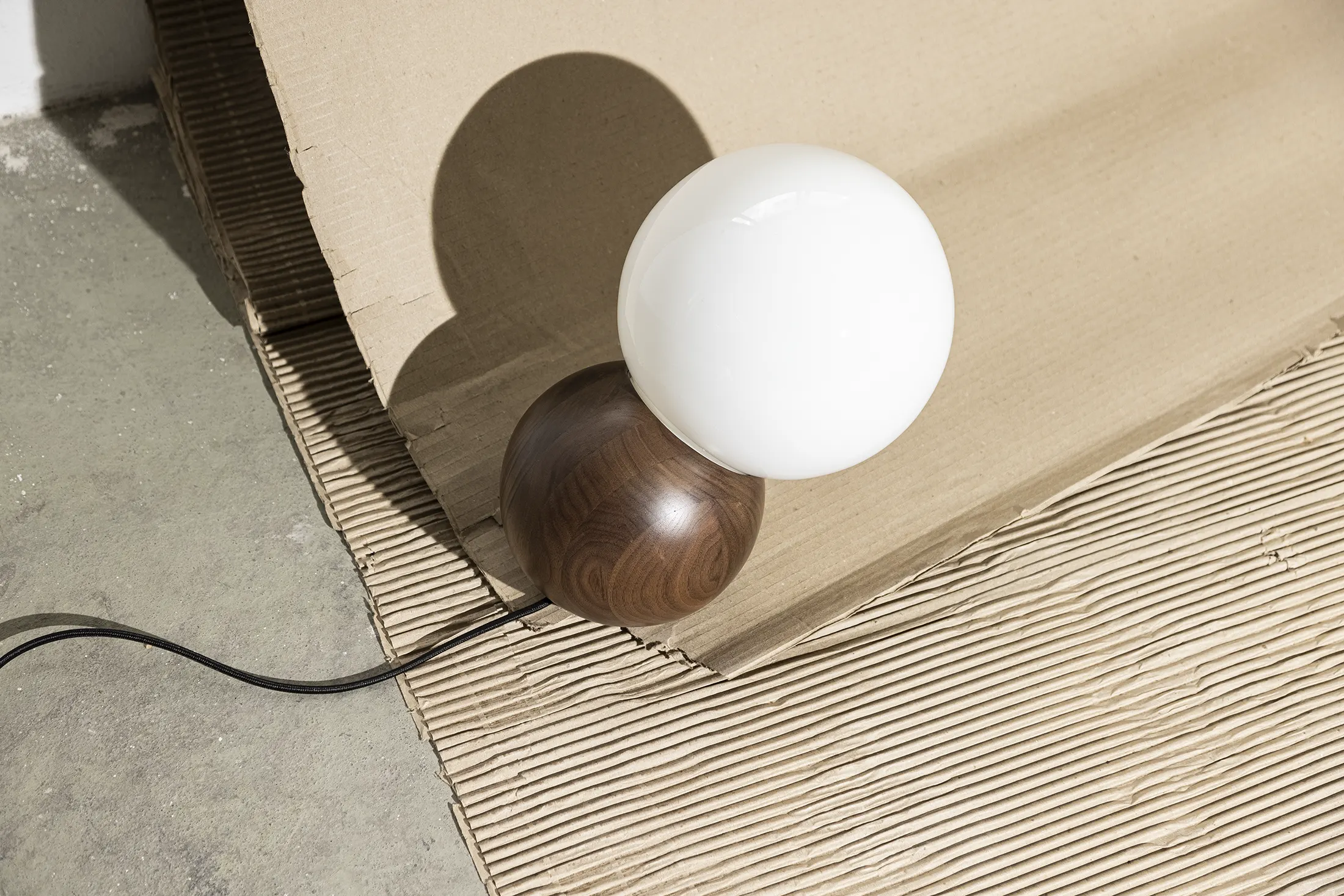 COSMOPOLITAN MIDNIGHT Table Lamp - Modern Geometric Lighting Design